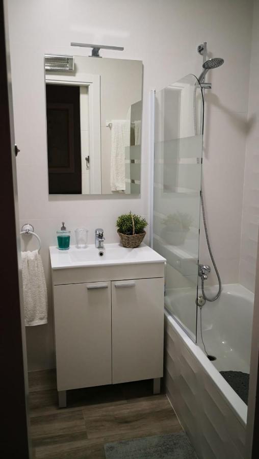 Medina Baguh  Apartment Priego De Cordoba Bagian luar foto